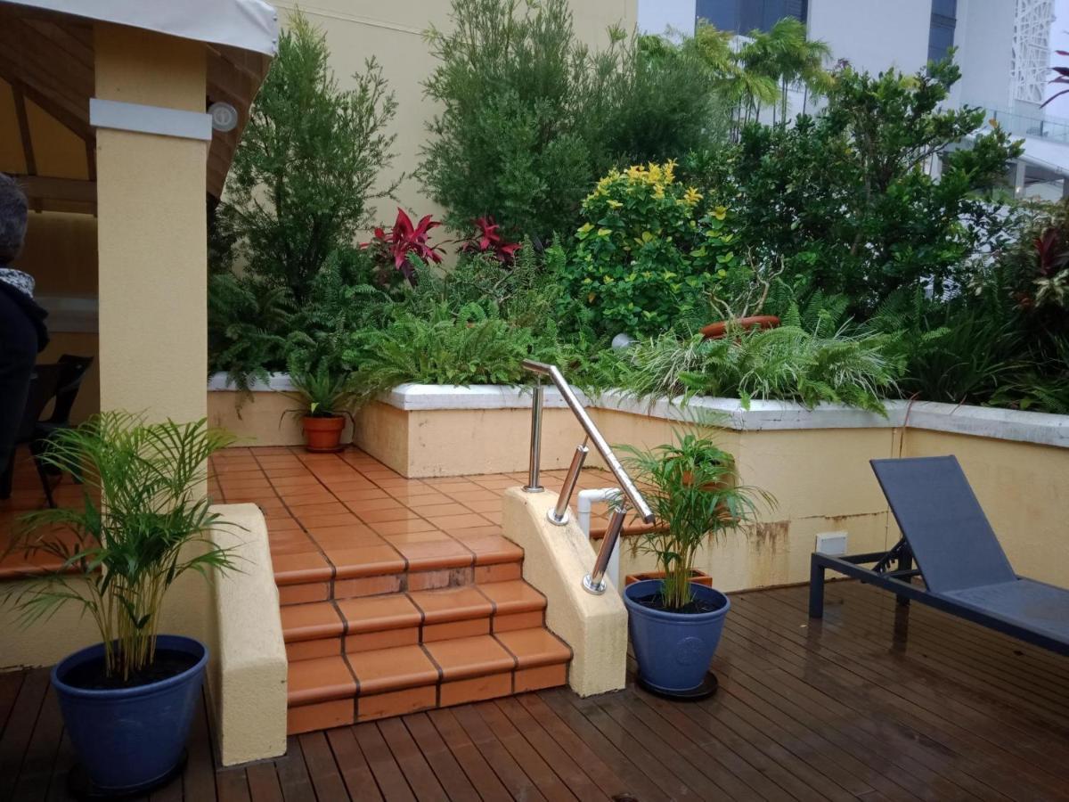 Il Palazzo Holiday Apartments Cairns Exterior foto