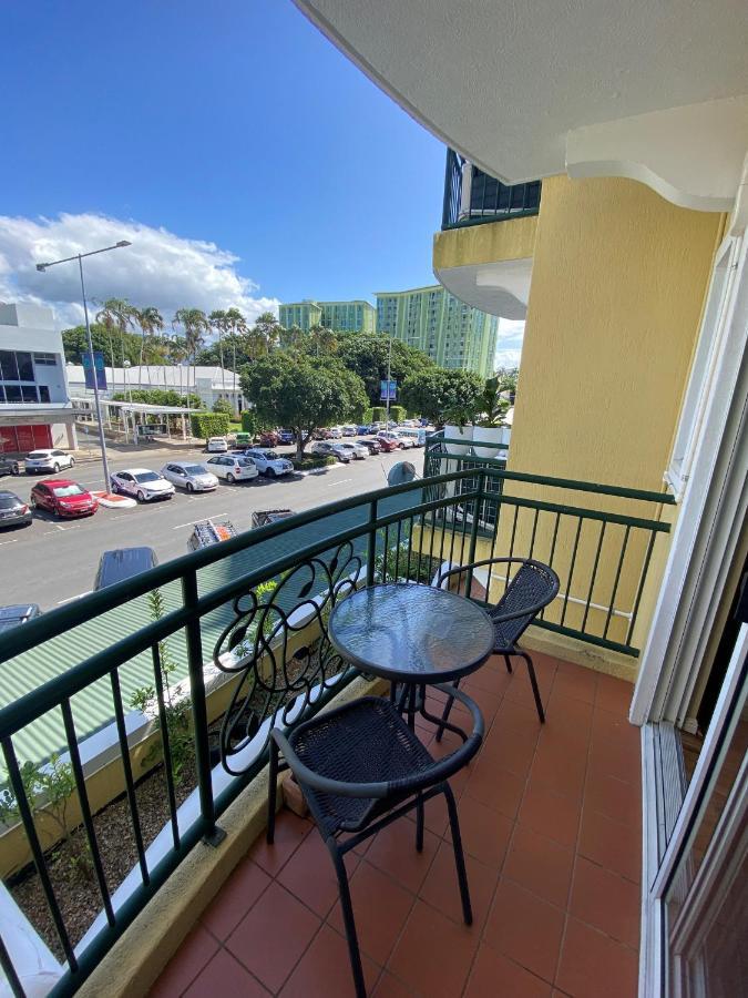 Il Palazzo Holiday Apartments Cairns Exterior foto
